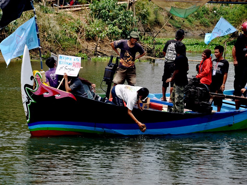 Inisiatif Gerakan Peduli Sungai Juwana